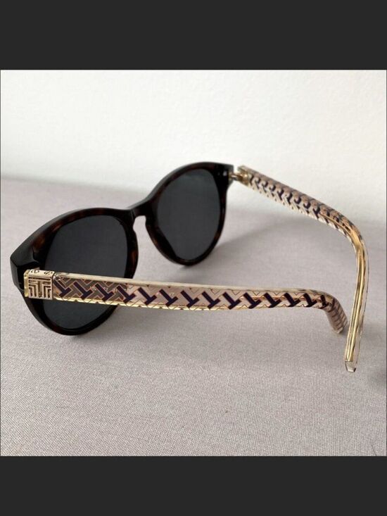 Tory Burch Tortoise Shell Black shade Sunglasses Monogram Pattern Prescription main image 5